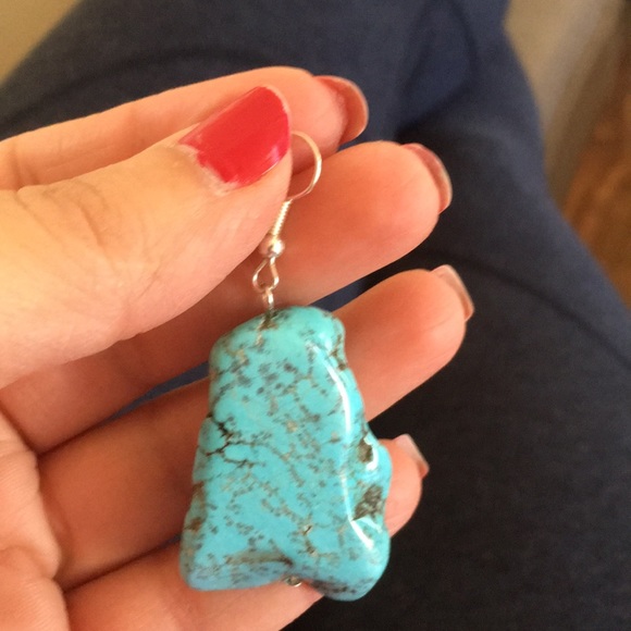 Howlite Turquoise Earrings - Picture 3 of 4